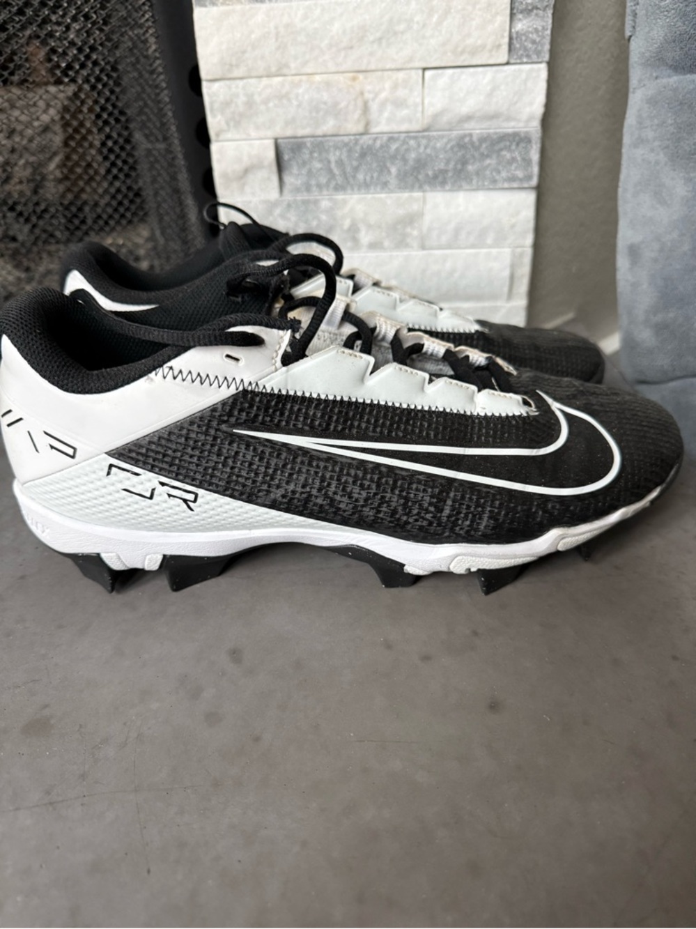 Nike Vapor Edge Shark 2 Men’s Football Cleats size Men’s 9.5